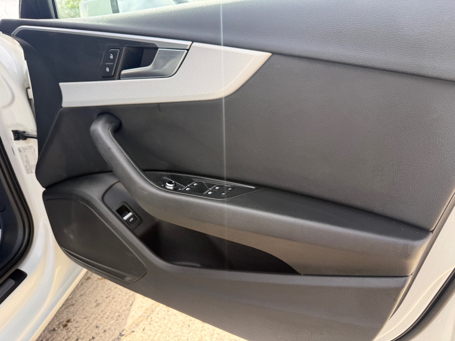 Used Audi A4 2018 for sale - 78067043: Photo 10