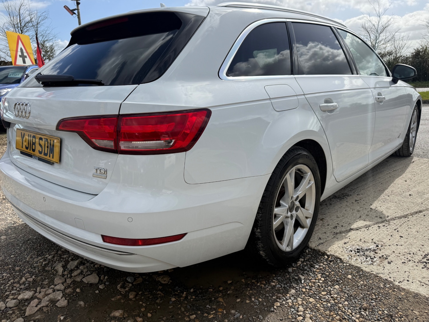 Used Audi A4 2018 for sale - 78067043: Photo 3