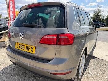 Used Volkswagen Golf SV 2016 for sale - 79259271: Photo