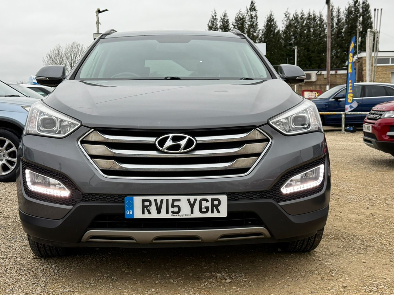 Used Hyundai Santa Fe 2015 for sale - 77592376: Photo 2