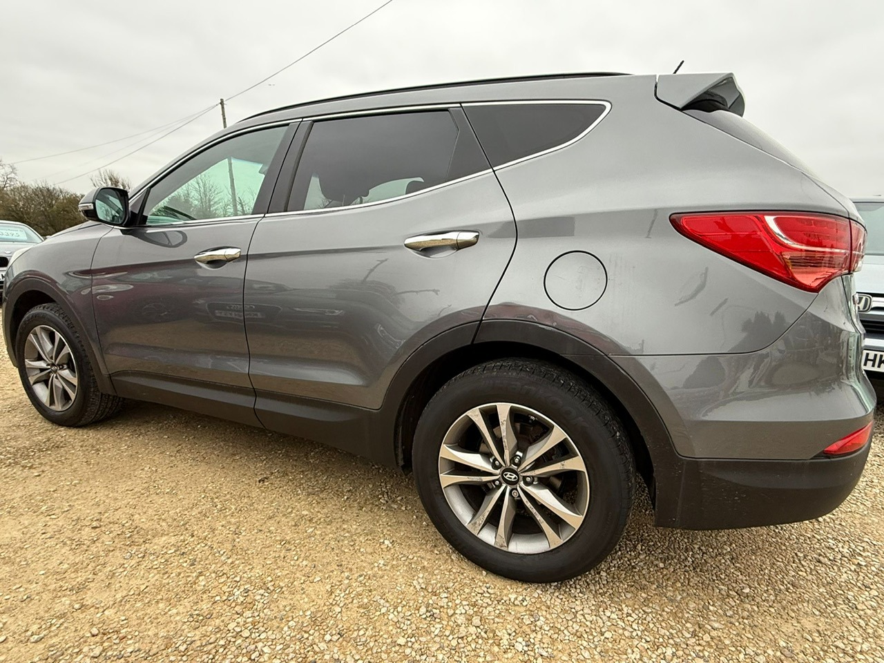 Used Hyundai Santa Fe 2015 for sale - 77592376: Photo 4