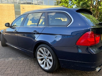 Used BMW 3 Series 2011 for sale - 75805535: Photo