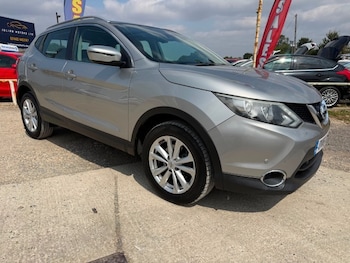 Used Nissan Qashqai 2016 for sale - 79253613: Photo
