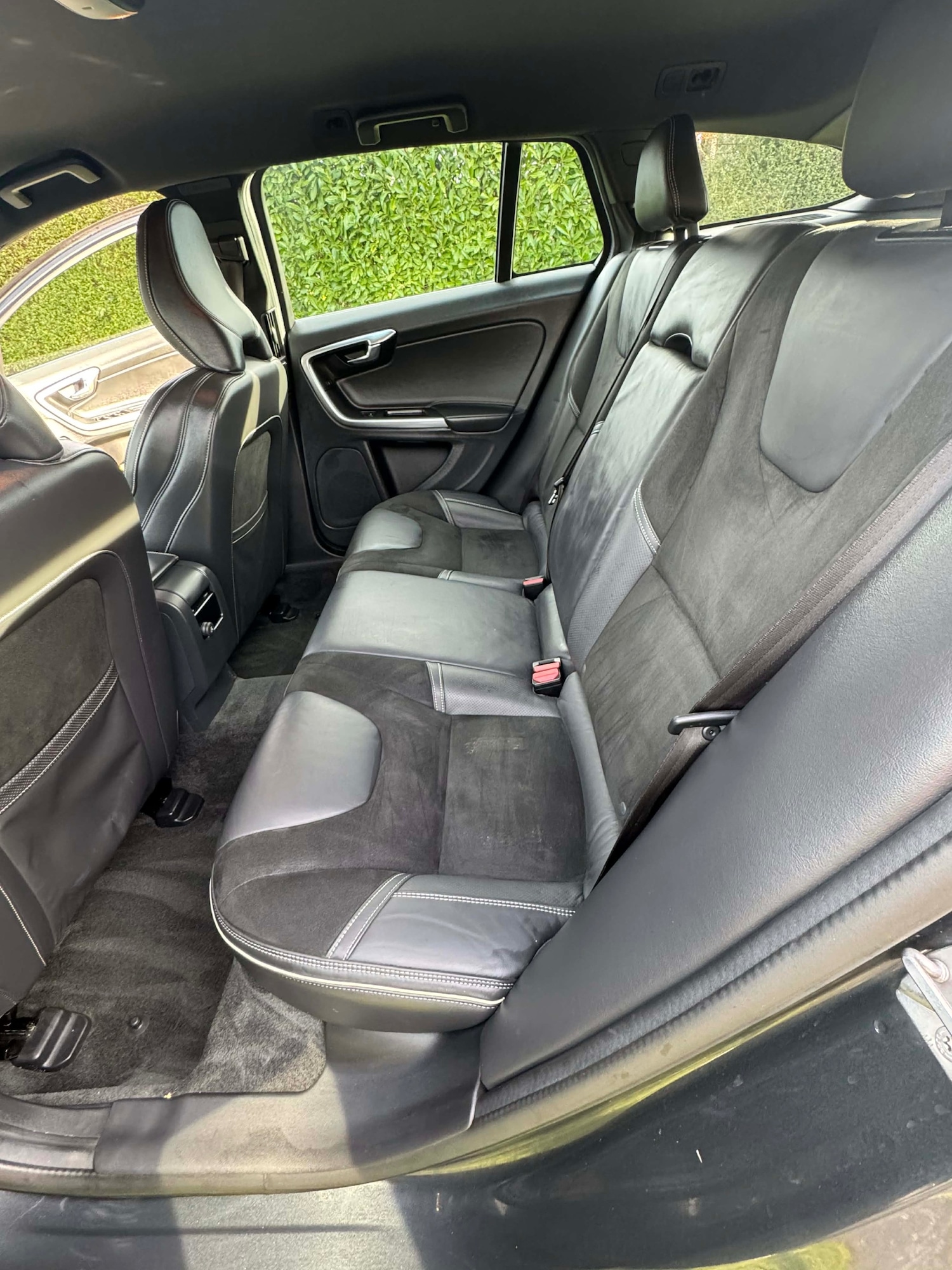 Used Volvo V60 2016 for sale - 77213774: Photo 11