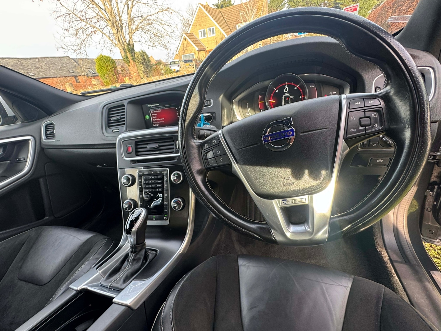 Used Volvo V60 2016 for sale - 77213774: Photo 13