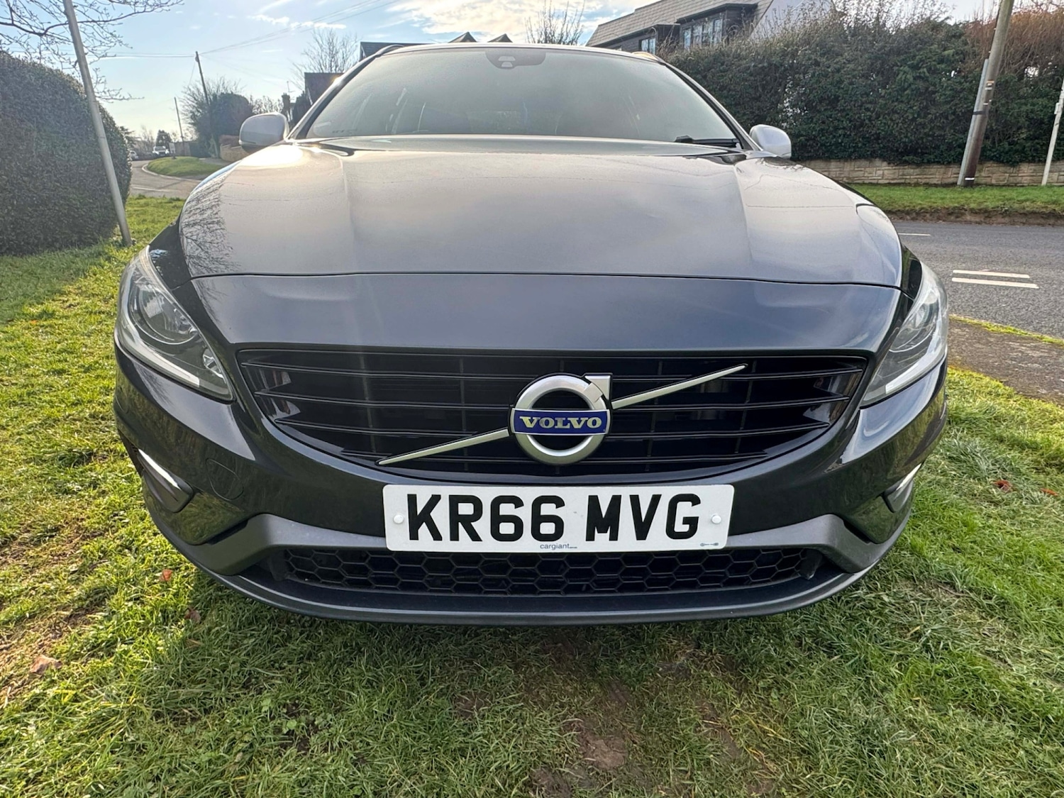 Used Volvo V60 2016 for sale - 77213774: Photo 5