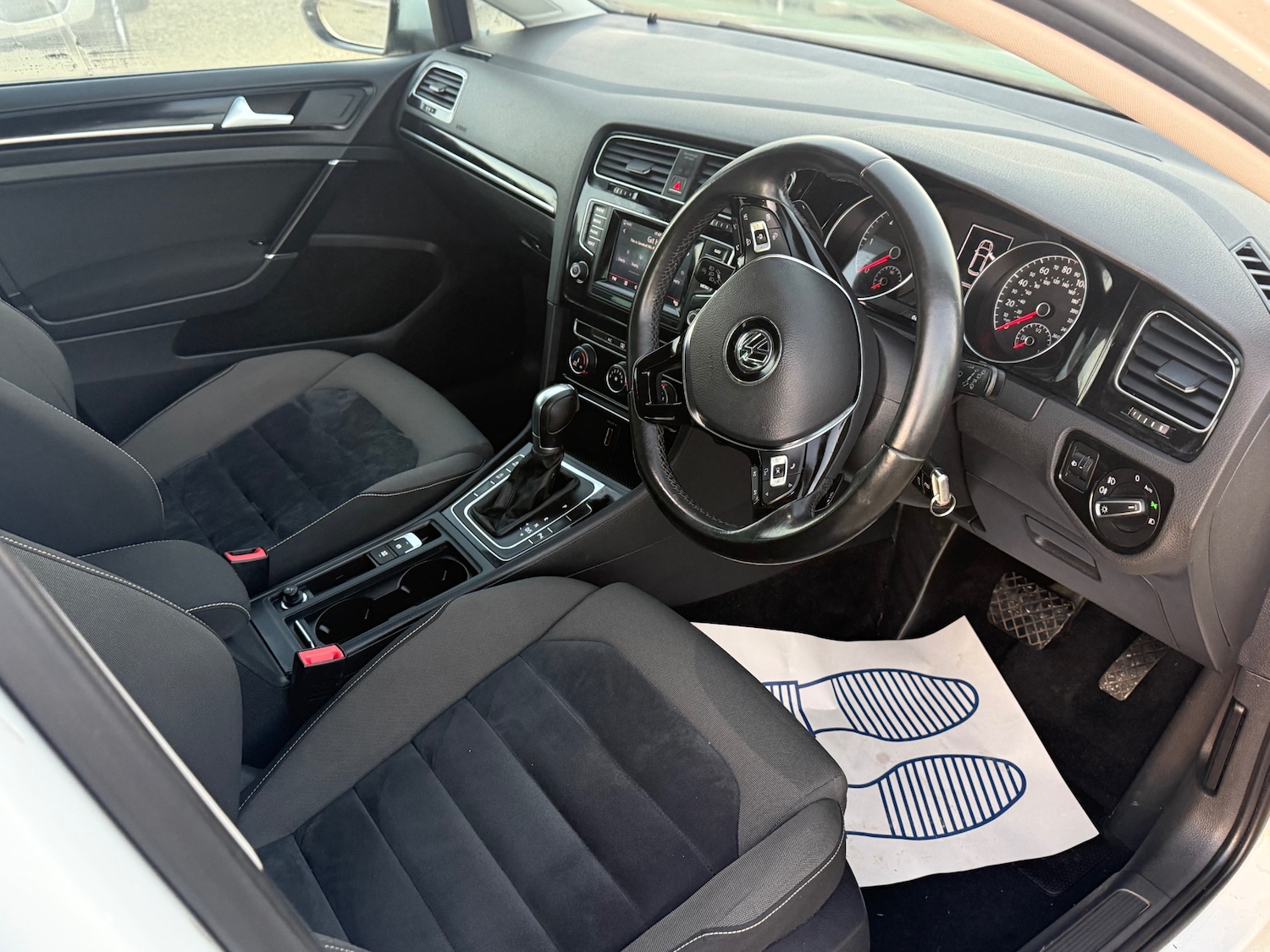 Used Volkswagen Golf 2014 for sale - 76608594: Photo 11