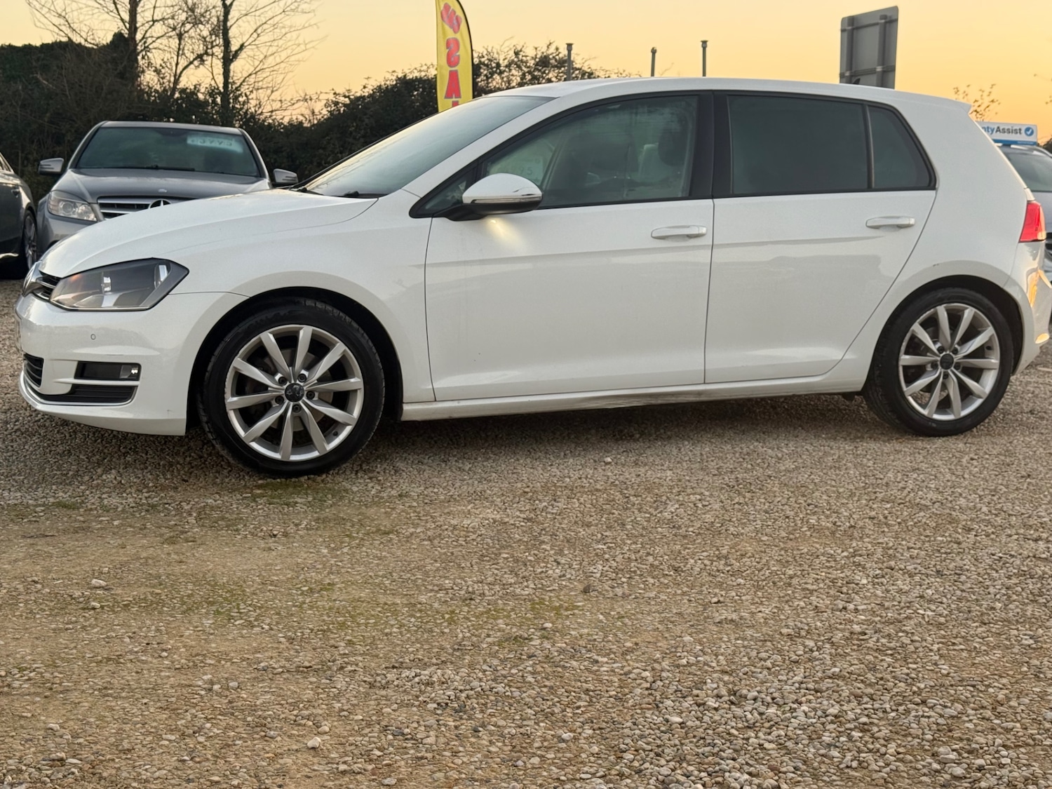 Used Volkswagen Golf 2014 for sale - 76608594: Photo 5