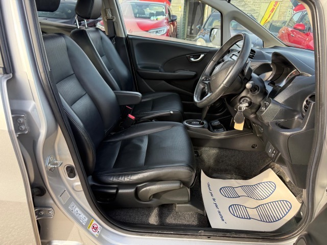 Used Honda Jazz 2011 for sale - 77562606: Photo 12