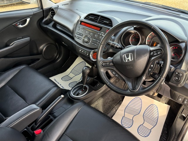 Used Honda Jazz 2011 for sale - 77562606: Photo 13