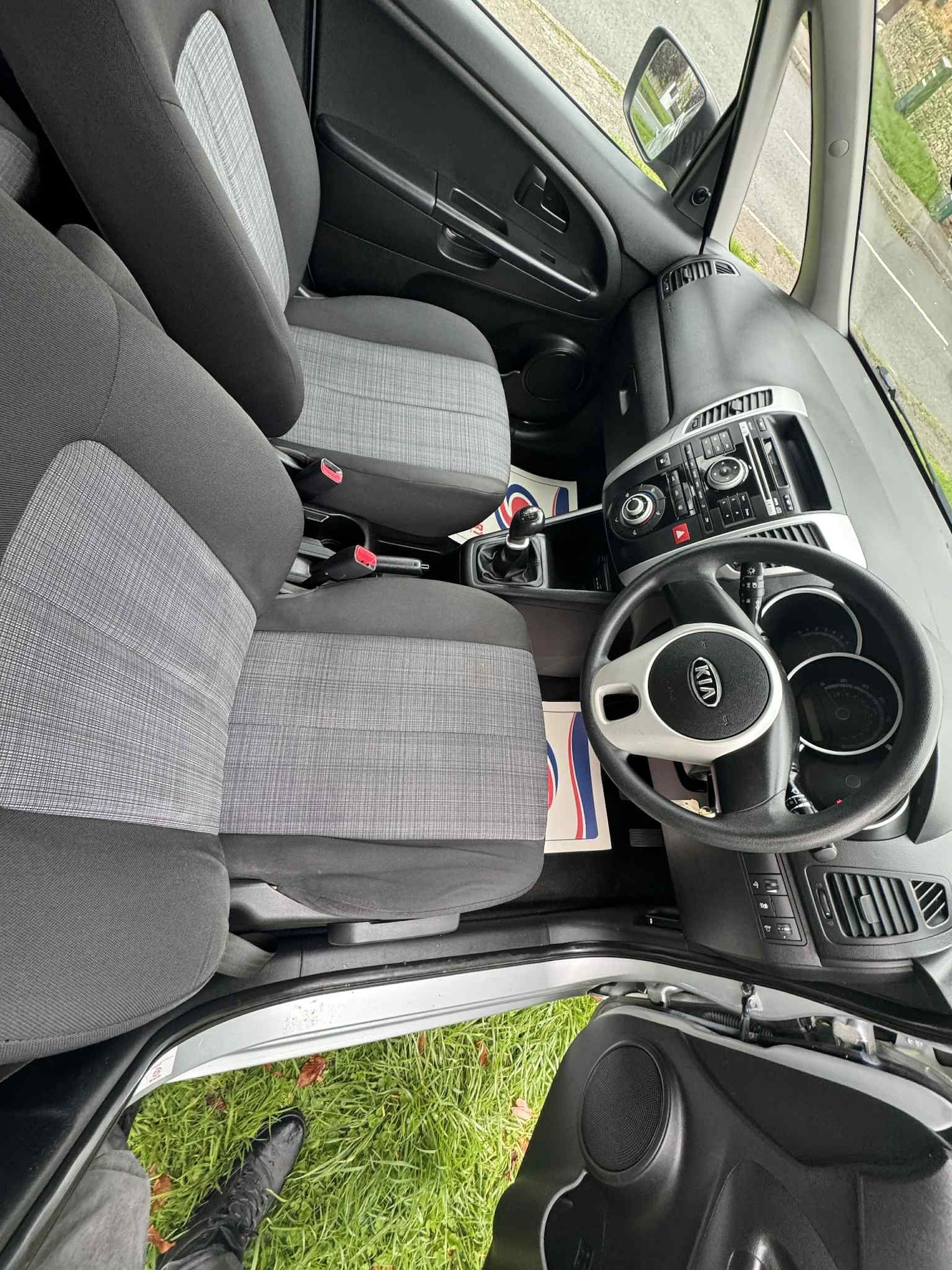 Used Kia Venga 2010 for sale - 76151043: Photo 10