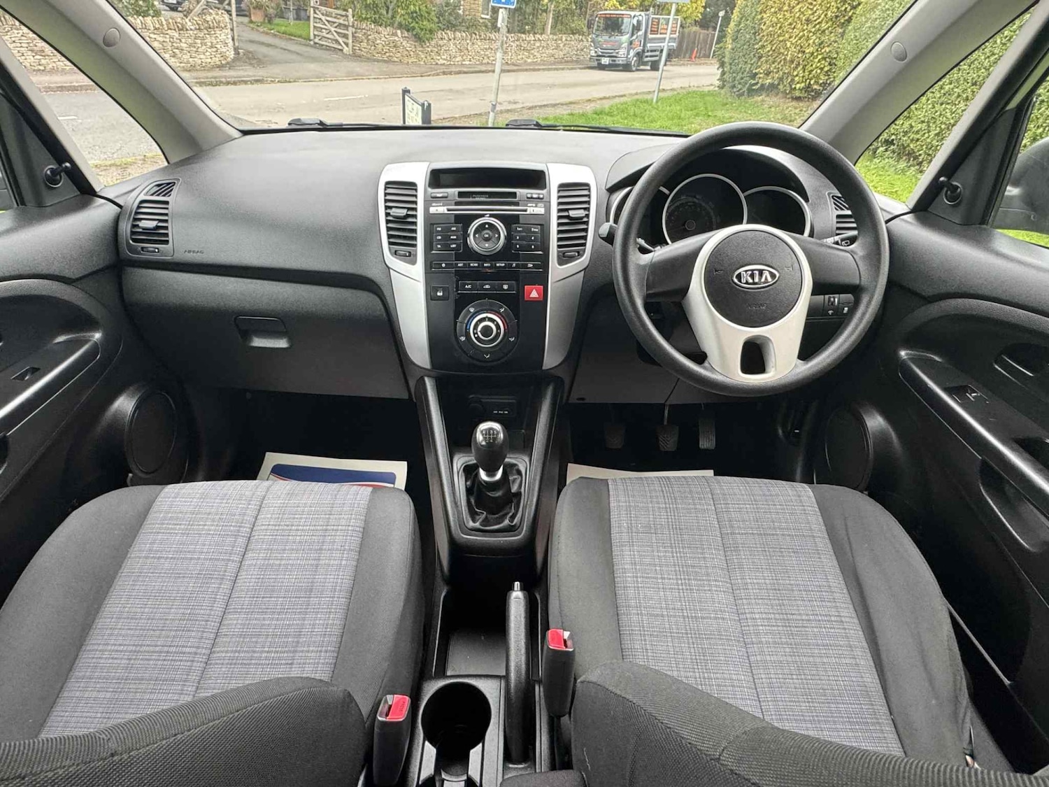 Used Kia Venga 2010 for sale - 76151043: Photo 11