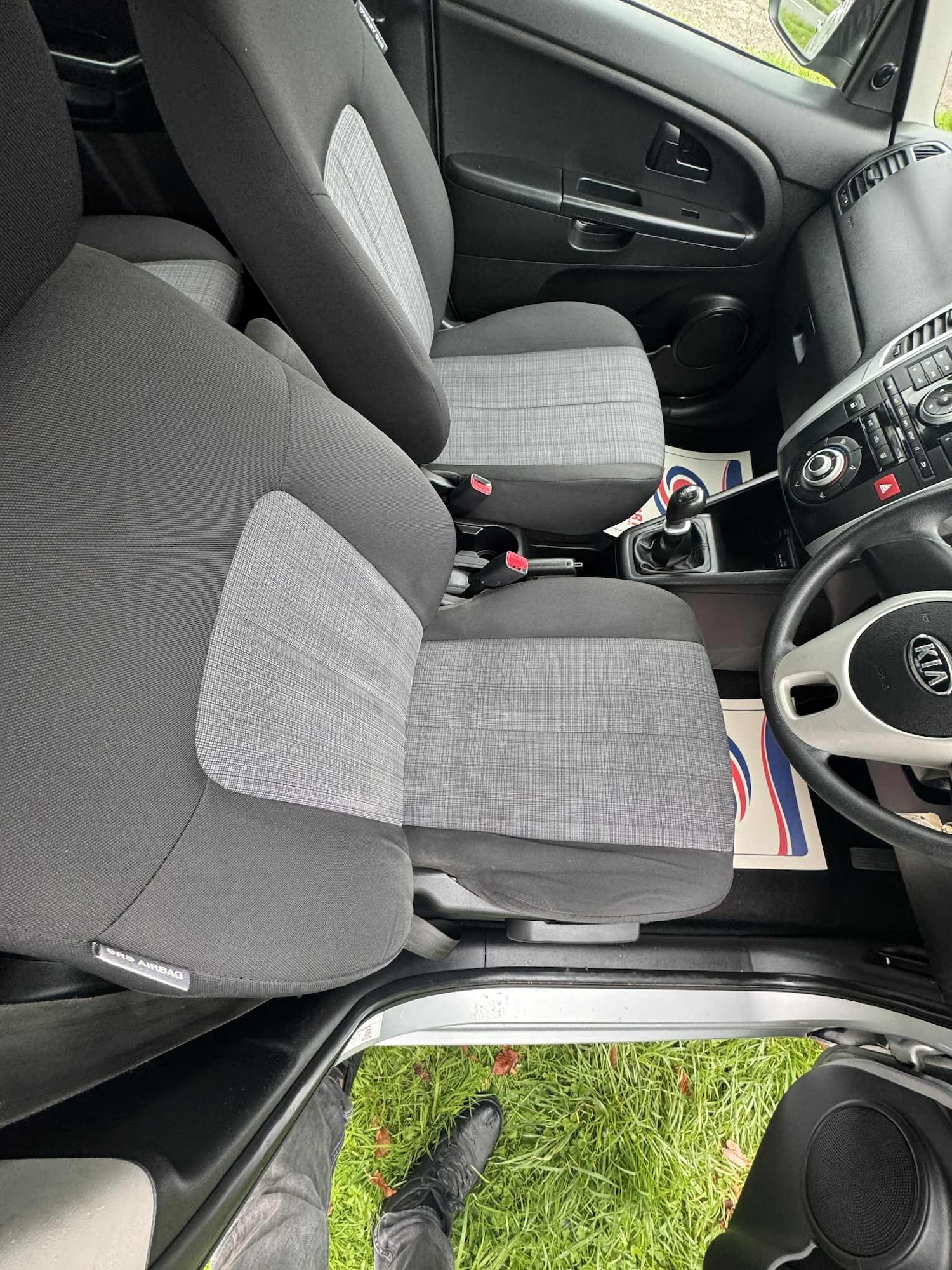 Used Kia Venga 2010 for sale - 76151043: Photo 13