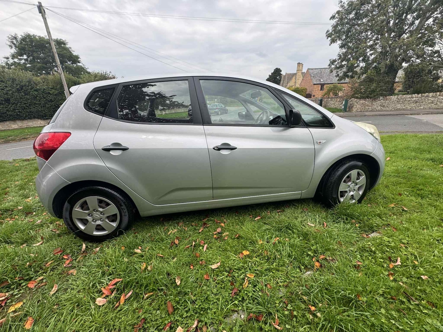 Used Kia Venga 2010 for sale - 76151043: Photo 9