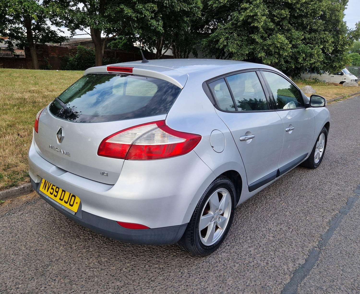 Vehicle 28