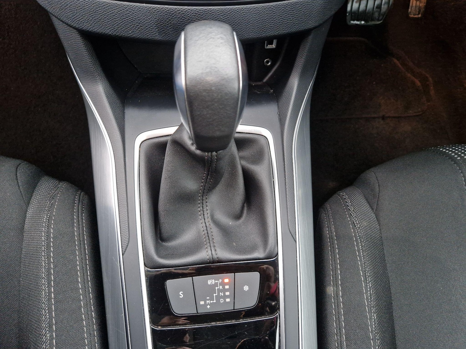 Used Peugeot 308 2016 for sale - 76855834: Photo 33