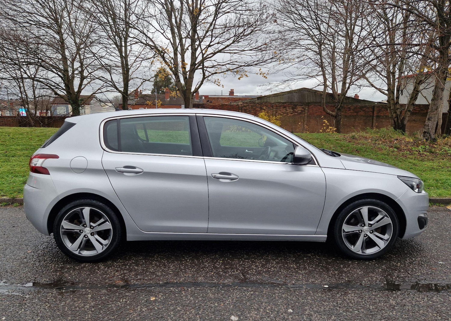 Used Peugeot 308 2016 for sale - 76855834: Photo 5