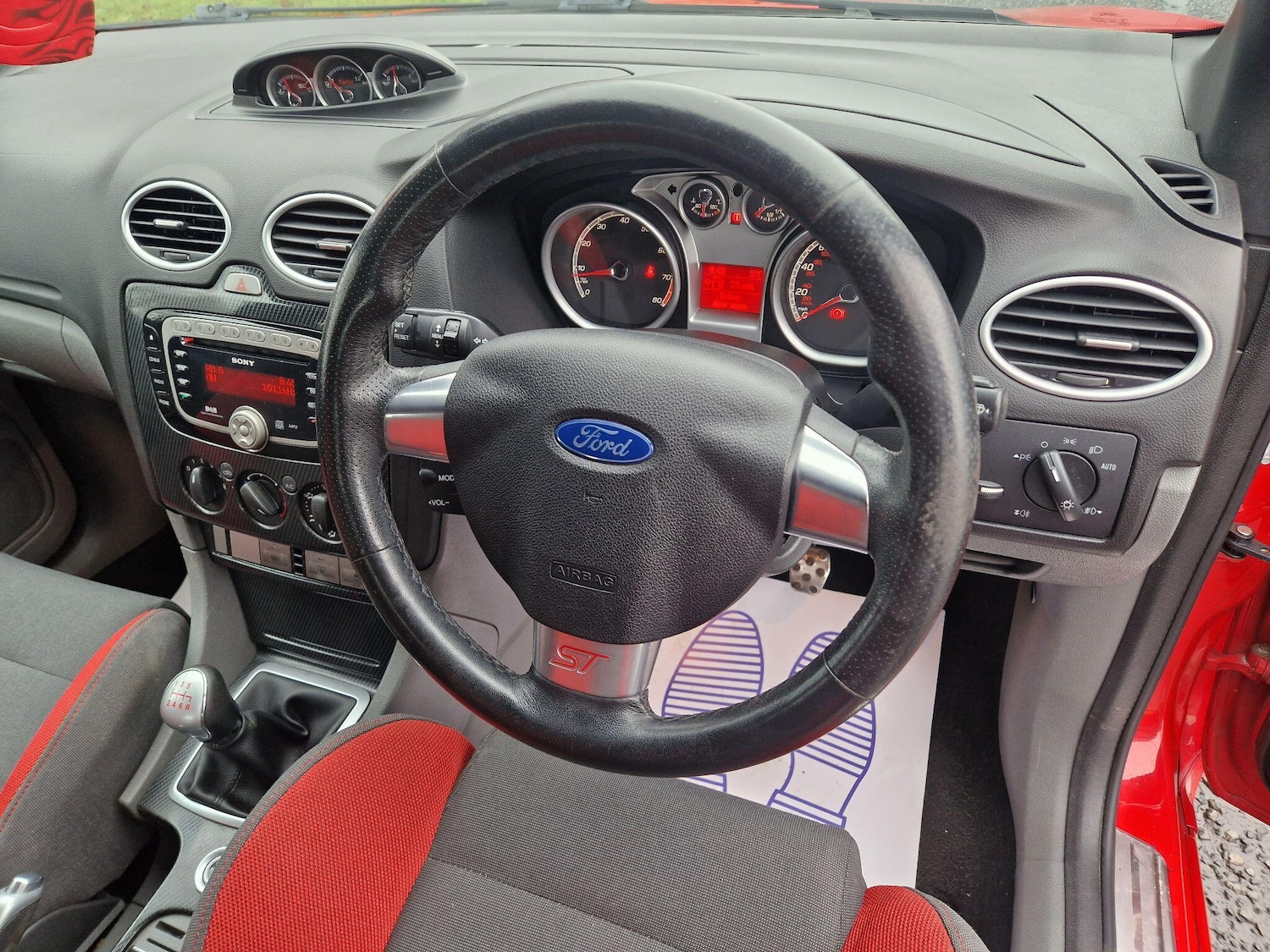 Used Ford Focus 2010 for sale - 77163154: Photo 32