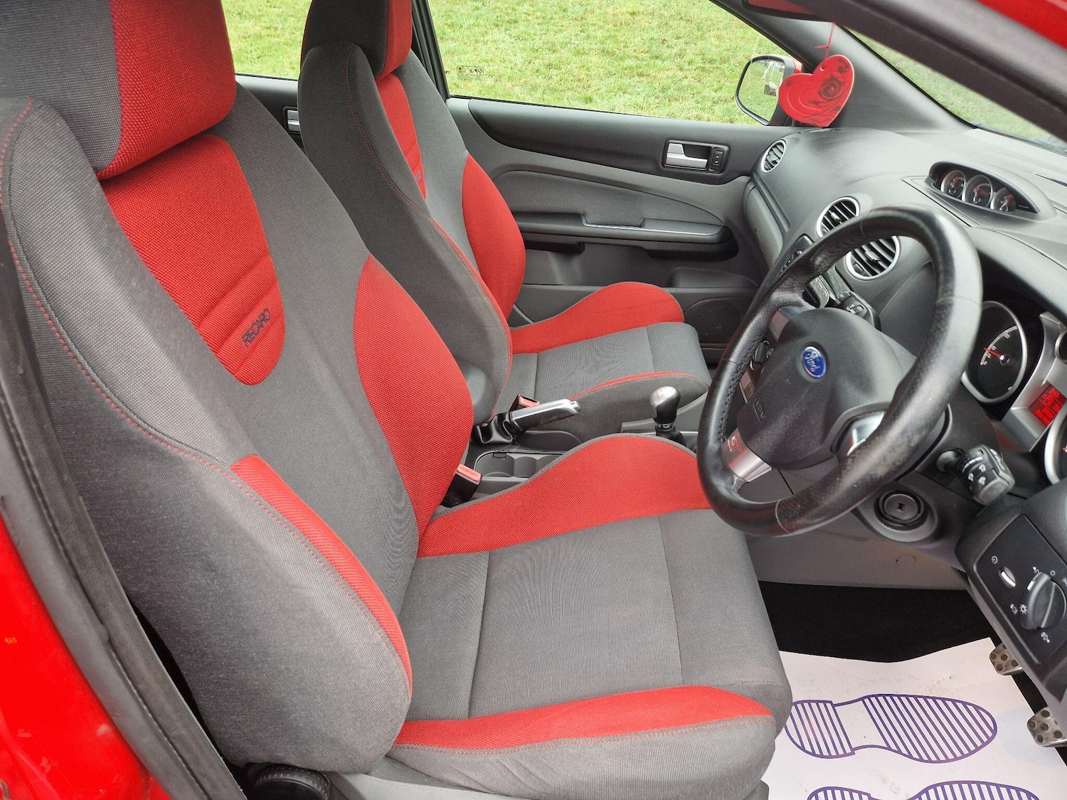 Used Ford Focus 2010 for sale - 77163154: Photo 40