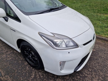 Used Toyota Prius 2015 for sale - 77908564: Photo