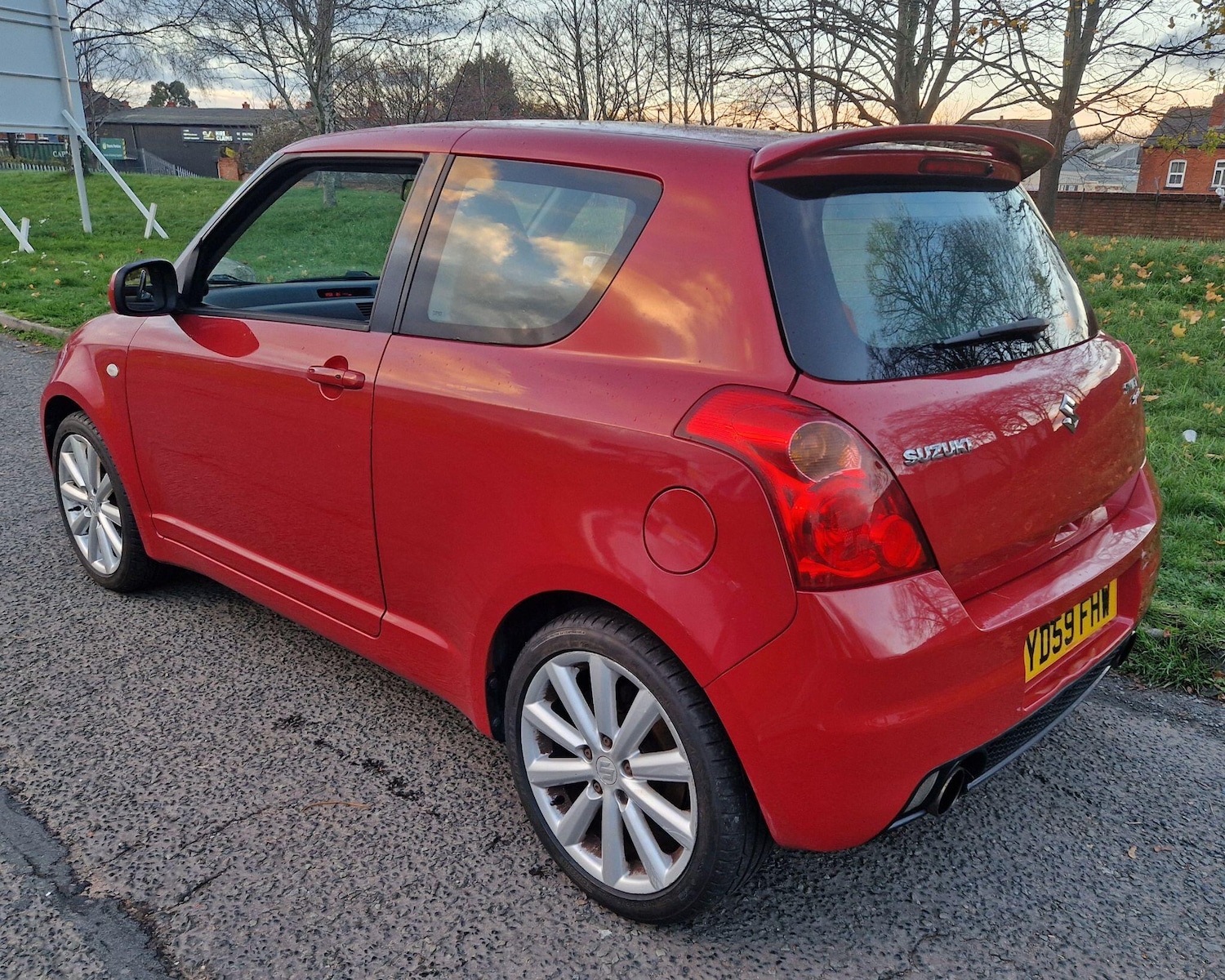 Used Suzuki Swift 2009 for sale - 76645807: Photo 28