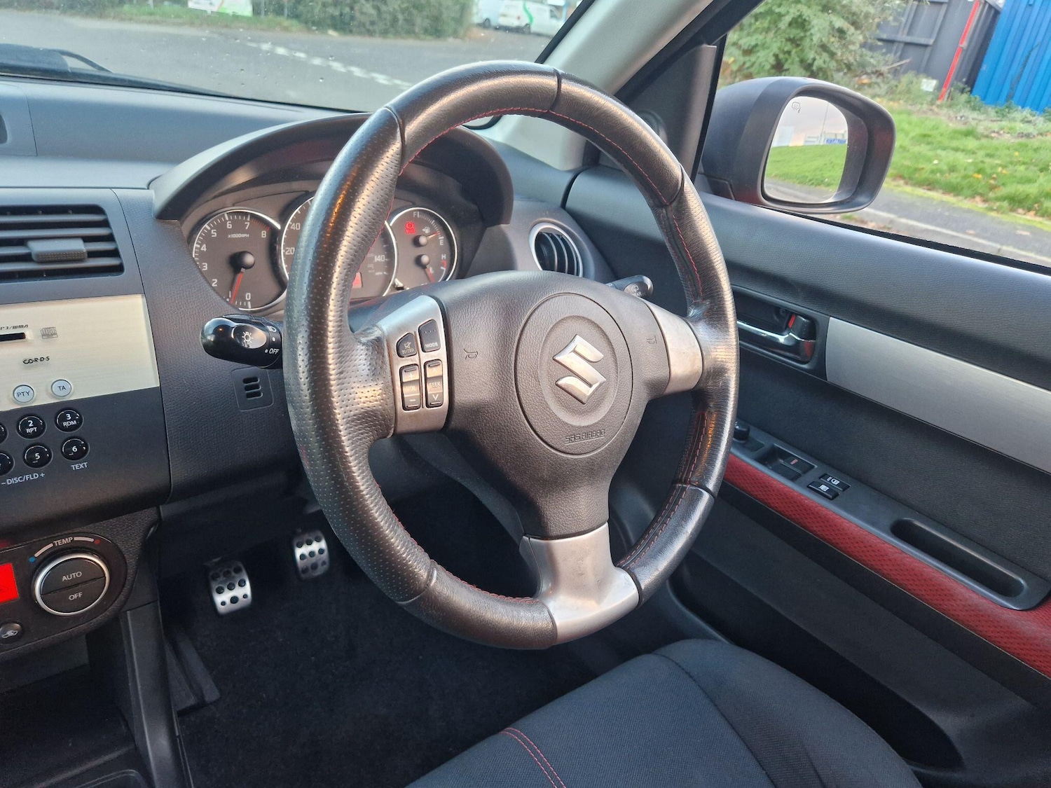 Used Suzuki Swift 2009 for sale - 76645807: Photo 30