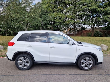 Used Suzuki Vitara 2017 for sale - 75552992: Photo