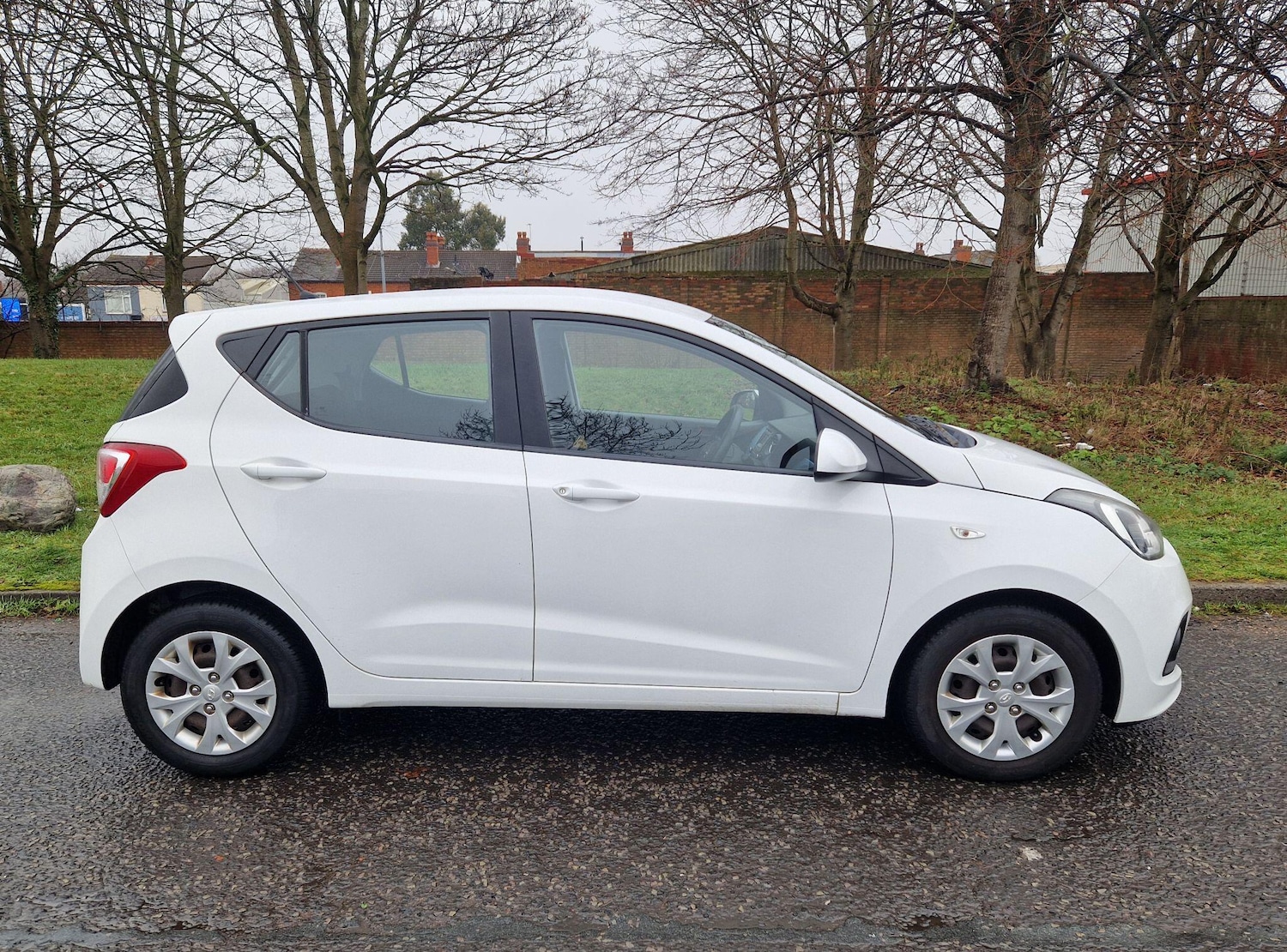 Used Hyundai i10 2015 for sale - 77163543: Photo 5