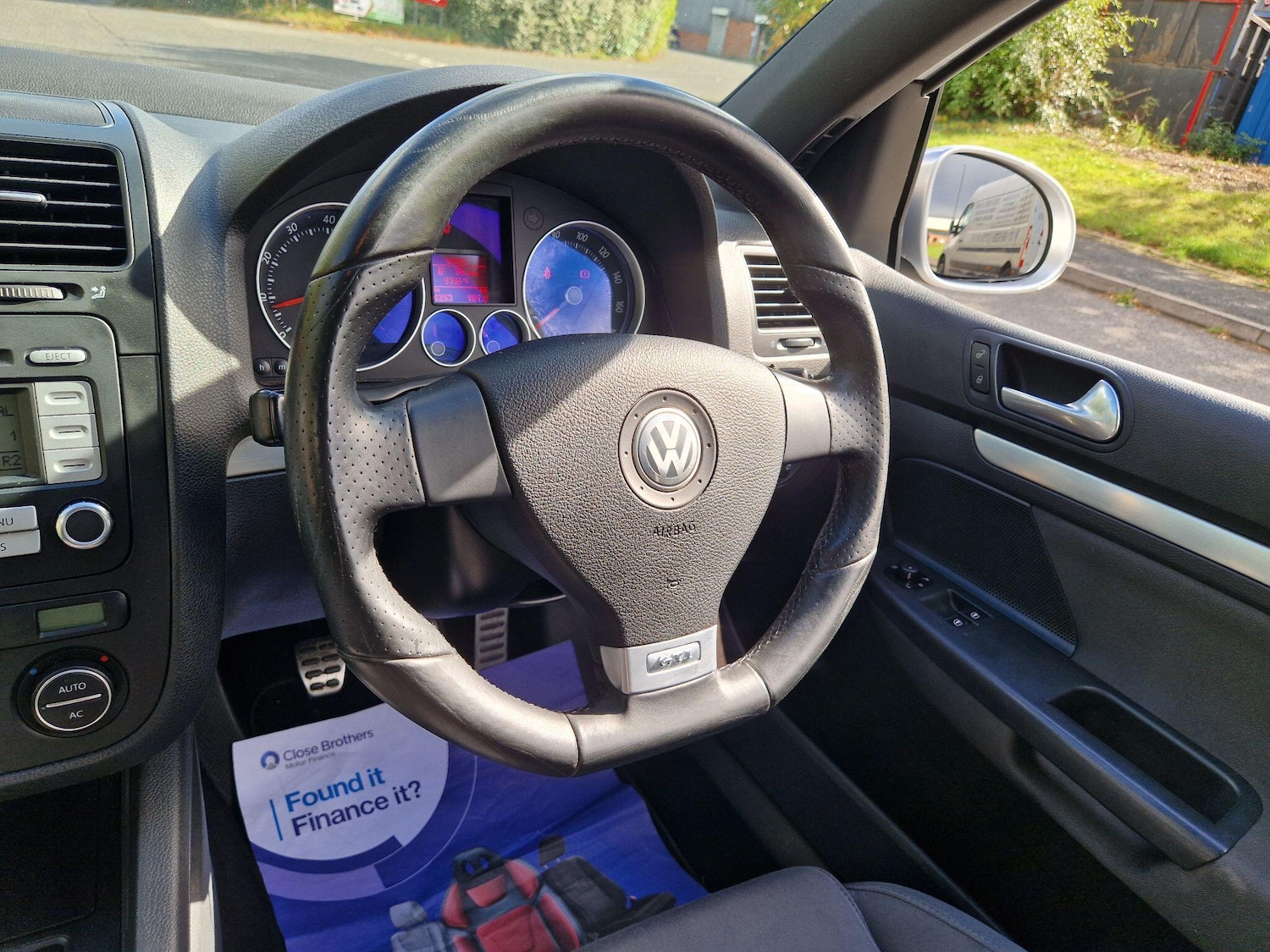 Used Volkswagen Golf 2009 for sale - 75953829: Photo 30