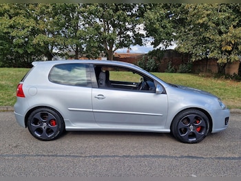 Used Volkswagen Golf 2009 for sale - 75953829: Photo