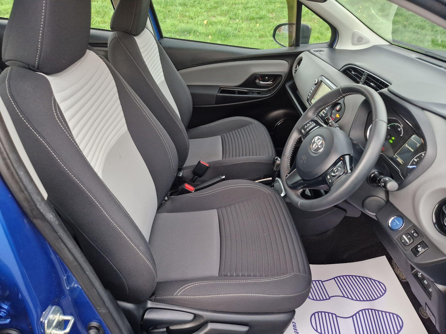 Used Toyota Yaris 2019 for sale - 76485328: Photo 30