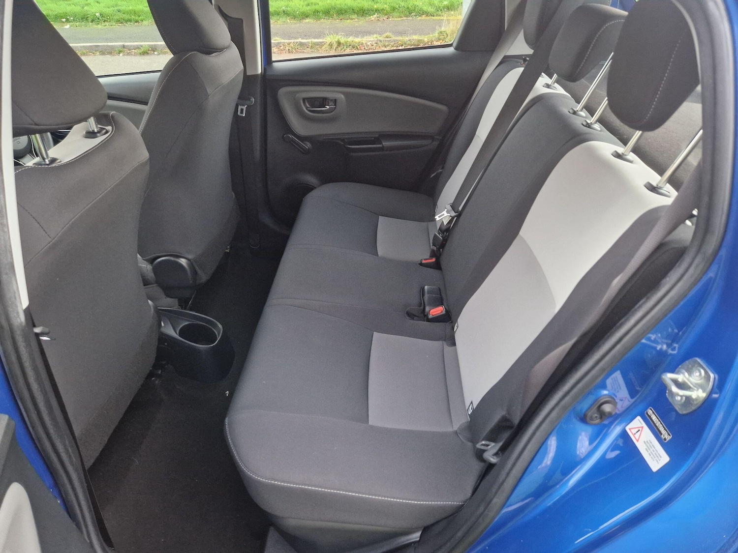 Used Toyota Yaris 2019 for sale - 76485328: Photo 36