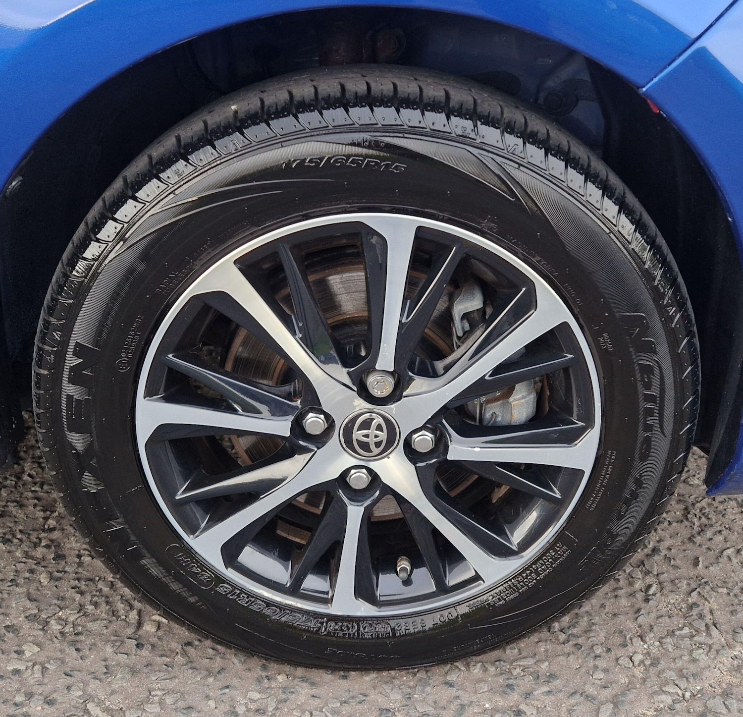 Used Toyota Yaris 2019 for sale - 76485328: Photo 5