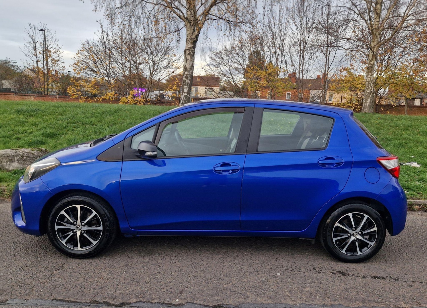 Used Toyota Yaris 2019 for sale - 76485328: Photo 8