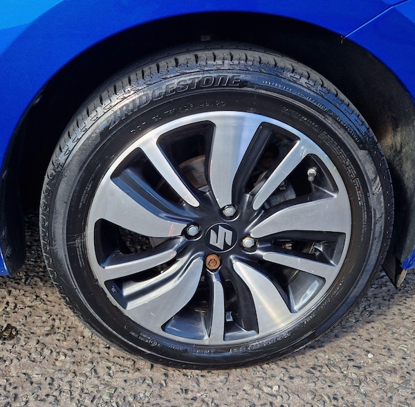 Used Suzuki Swift 2017 for sale - 75508095: Photo 5