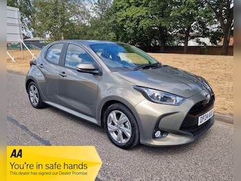 Used Toyota Yaris 2024 for sale - 79361732: Photo