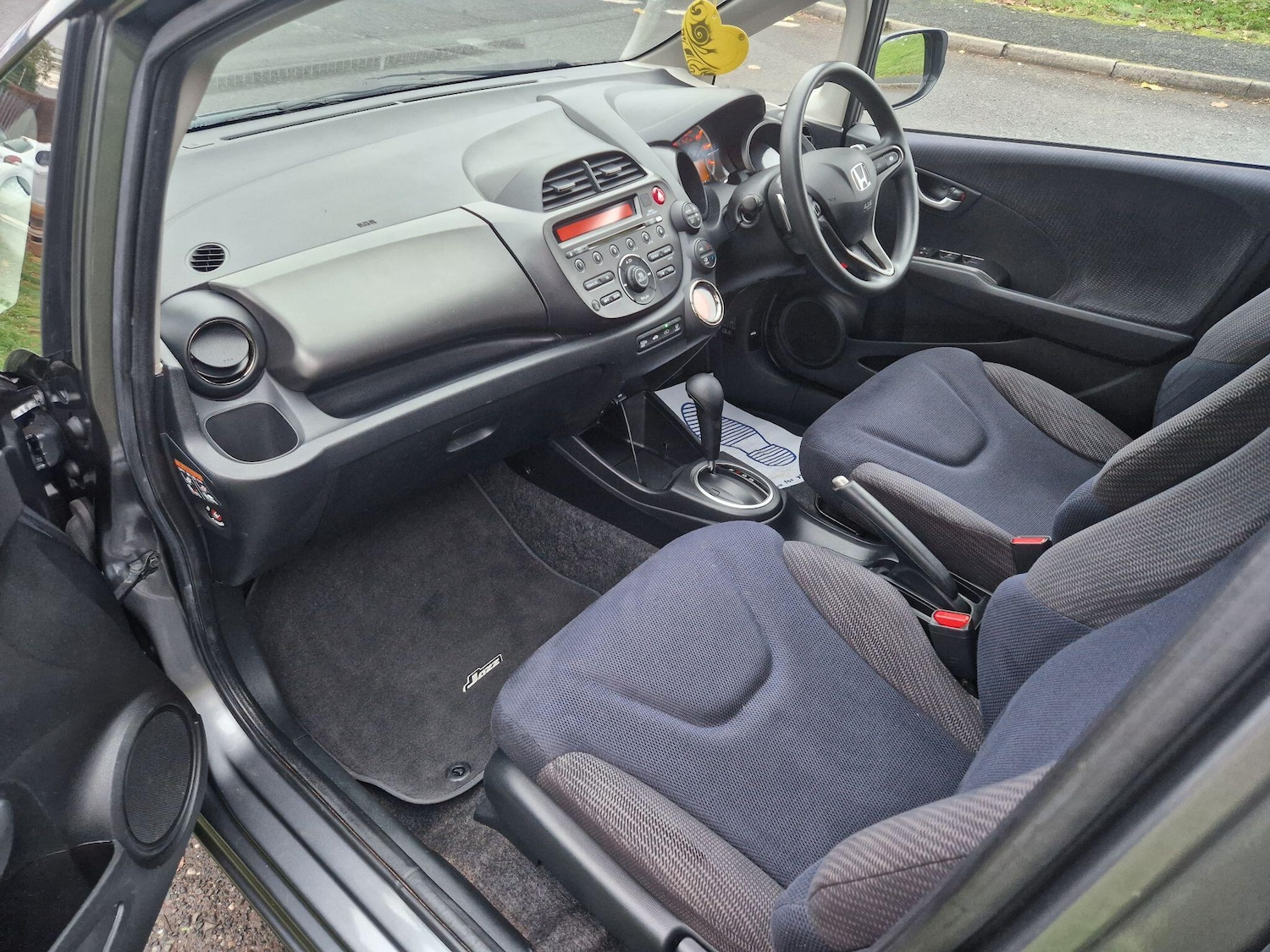 Used Honda Jazz 2011 for sale - 76759282: Photo 38