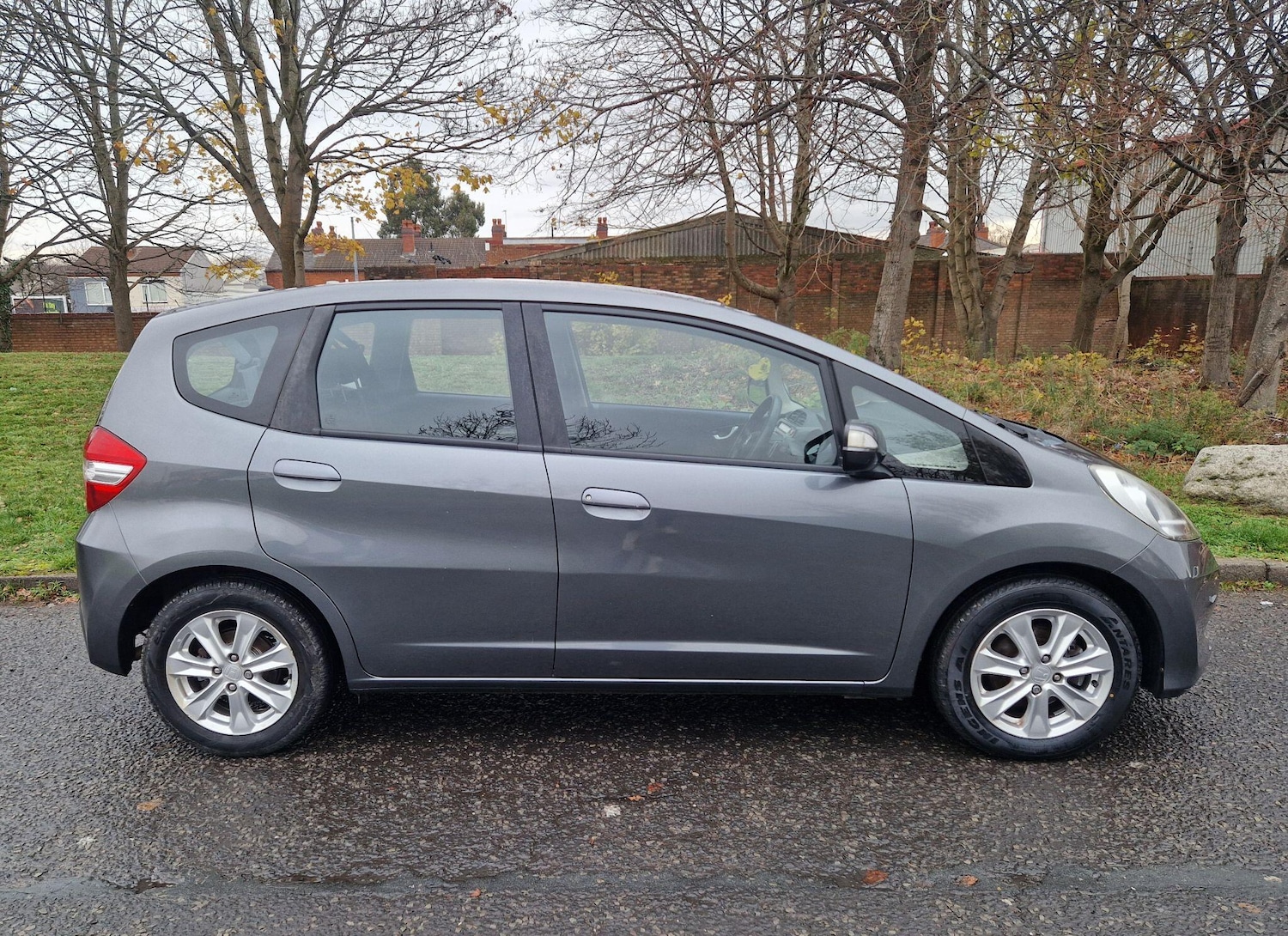 Used Honda Jazz 2011 for sale - 76759282: Photo 5