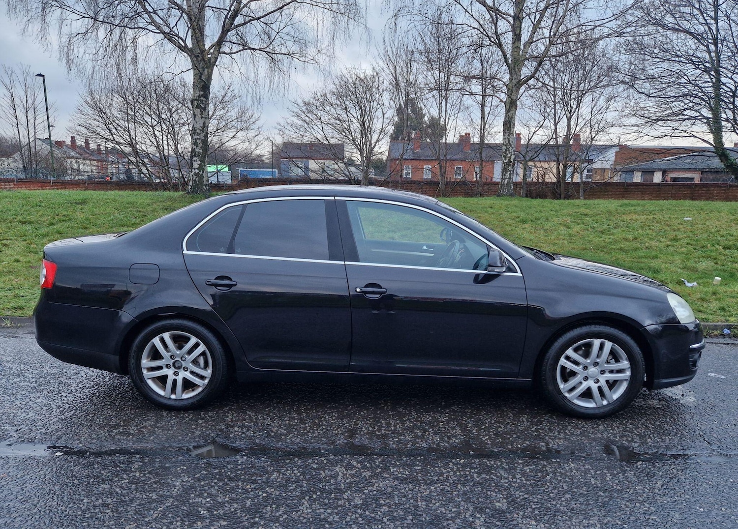 Used Volkswagen Jetta 2009 for sale - 77387401: Photo 4