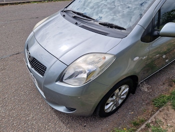 Used Toyota Yaris 2008 for sale - 75622747: Photo