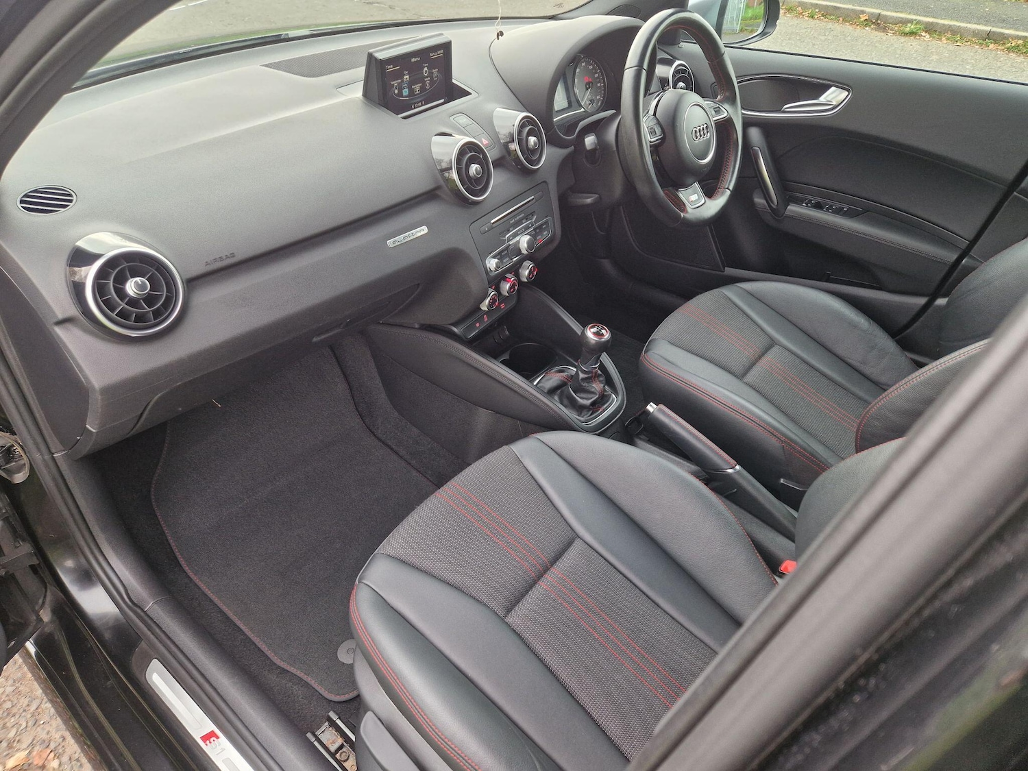 Used Audi A1 2015 for sale - 76645930: Photo 43