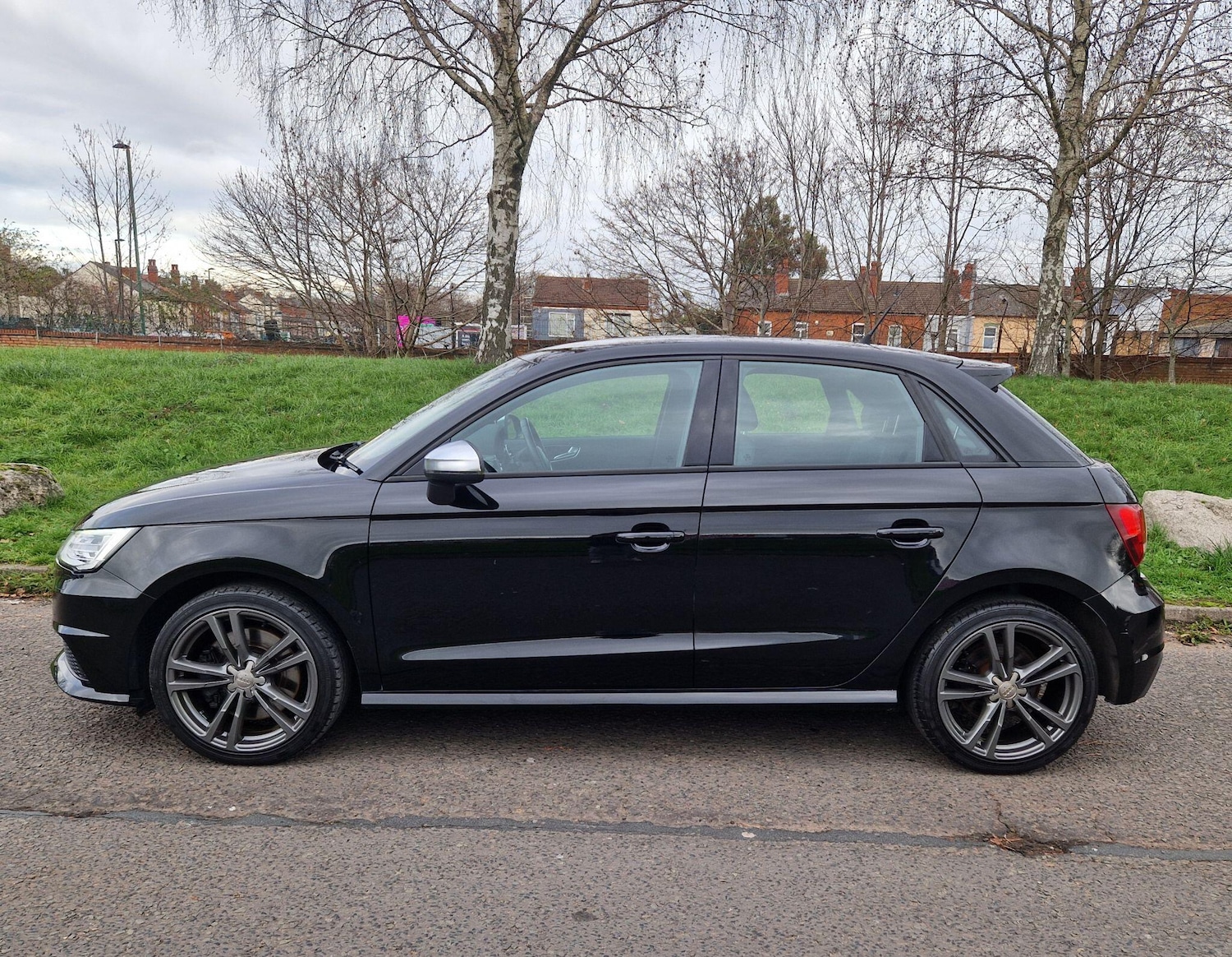 Used Audi A1 2015 for sale - 76645930: Photo 9