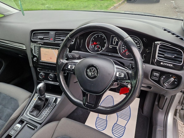 Used Volkswagen Golf 2016 for sale - 76121787: Photo 34