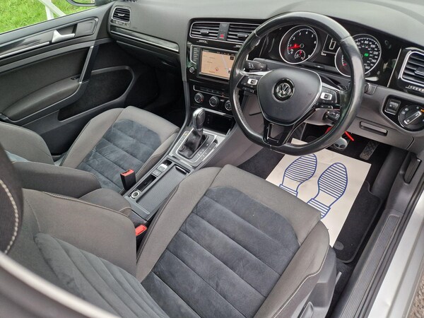 Used Volkswagen Golf 2016 for sale - 76121787: Photo 36