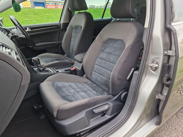 Used Volkswagen Golf 2016 for sale - 76121787: Photo 42
