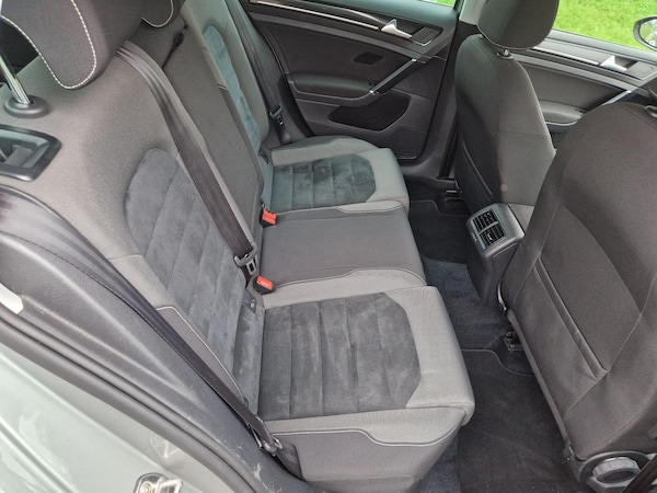 Used Volkswagen Golf 2016 for sale - 76121787: Photo 43