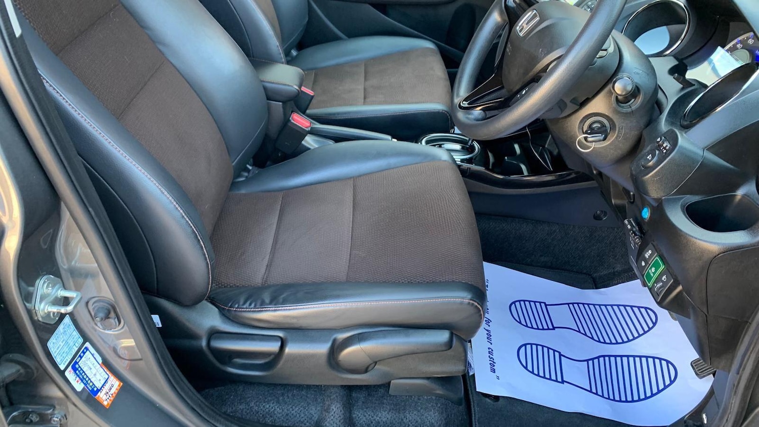 Used Honda Fit 2023 for sale - 78115300: Photo 41