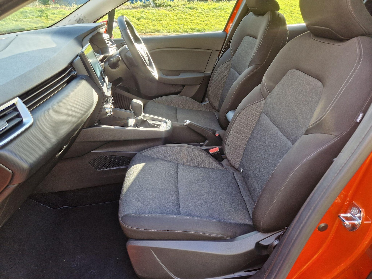 Used Renault Clio 2022 for sale - 78115072: Photo 41