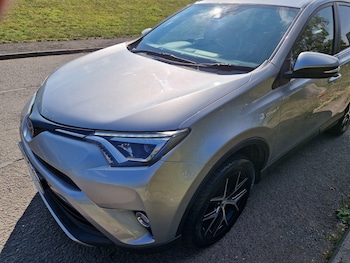 Used Toyota RAV4 2018 for sale - 75459709: Photo