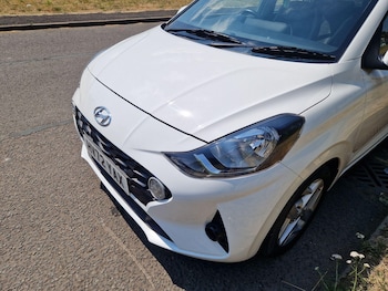 Used Hyundai i10 2022 for sale - 79188193: Photo